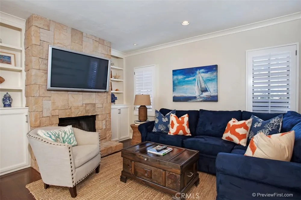 441 Carnation Avenue Corona del Mar, CA 92625