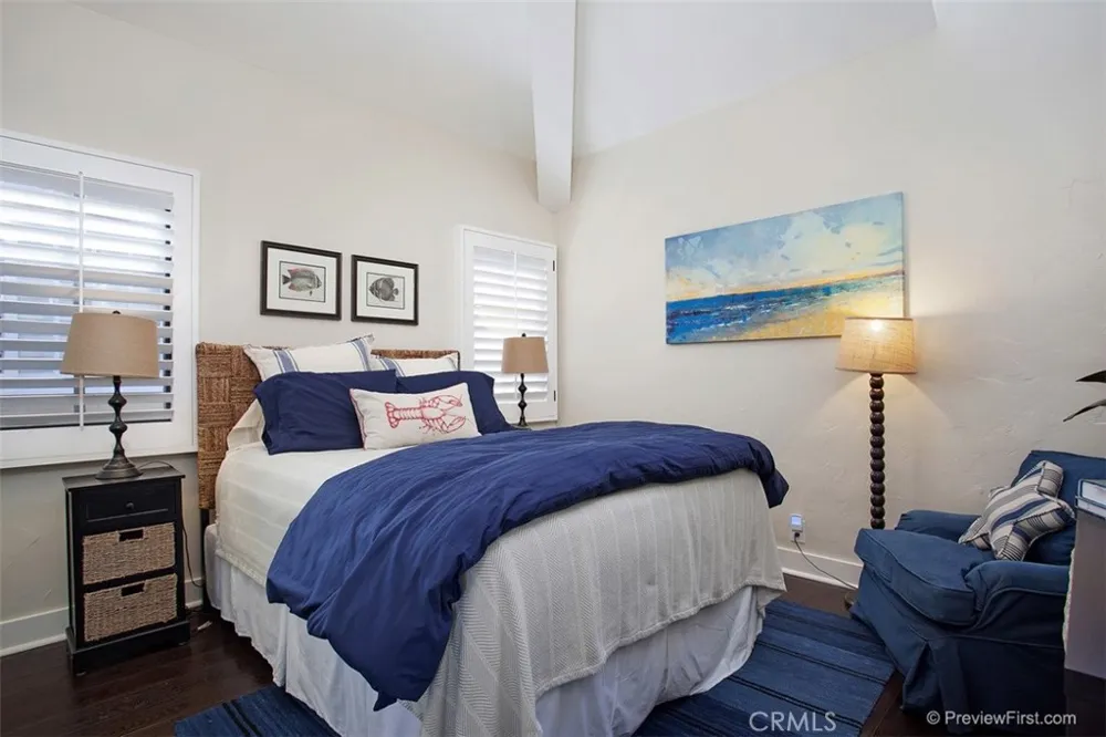 441 Carnation Avenue Corona del Mar, CA 92625