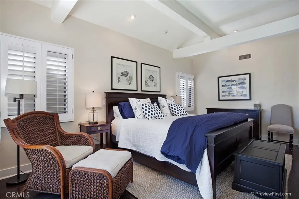 441 Carnation Avenue Corona del Mar, CA 92625