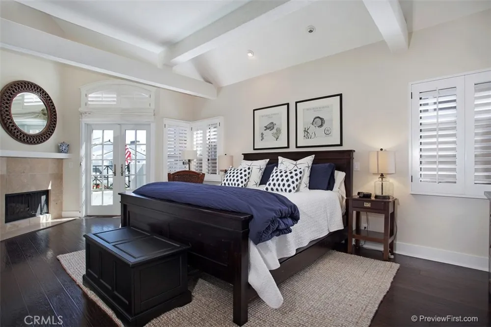 441 Carnation Avenue Corona del Mar, CA 92625