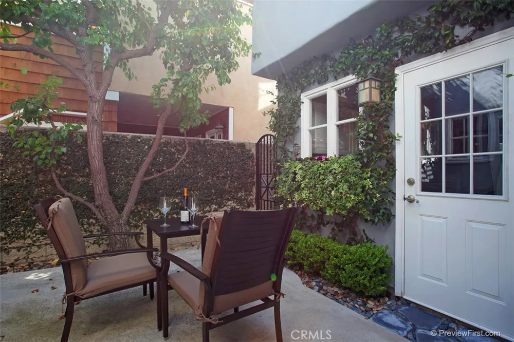 441 Carnation Avenue Corona del Mar, CA 92625