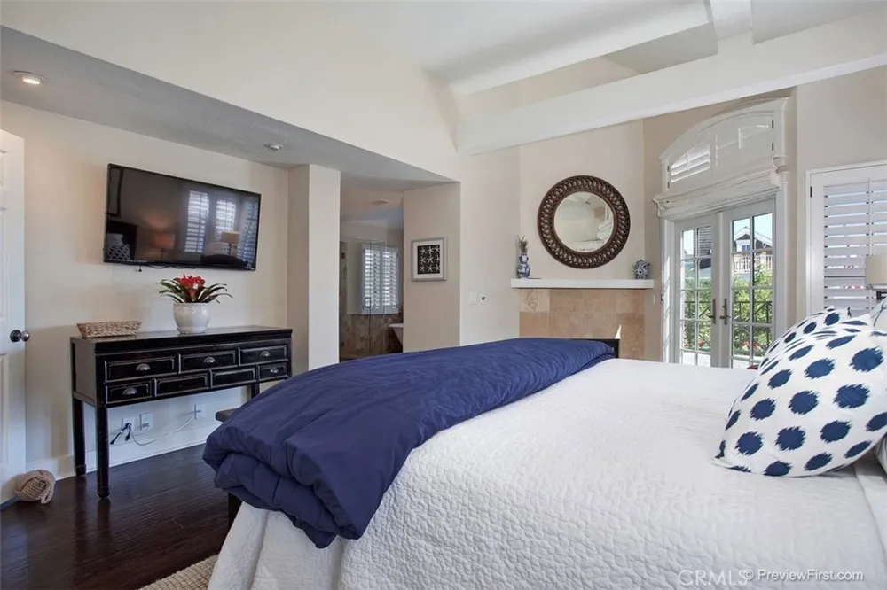 441 Carnation Avenue Corona del Mar, CA 92625