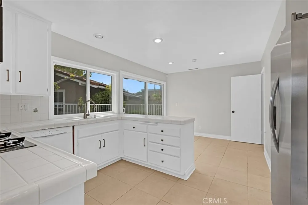 424 Onda Newport Beach, CA 92660