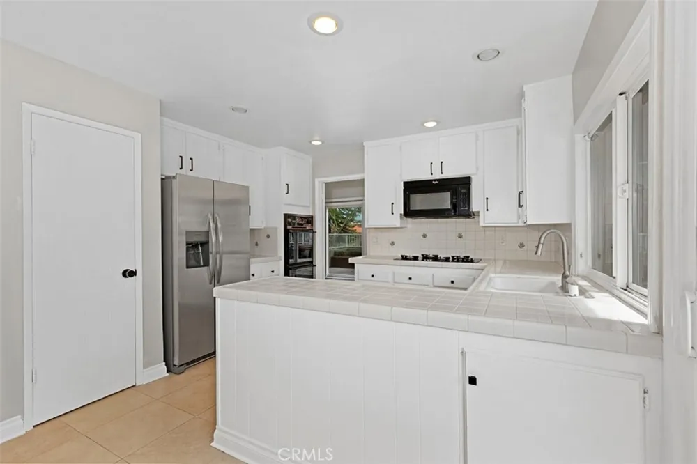 424 Onda Newport Beach, CA 92660