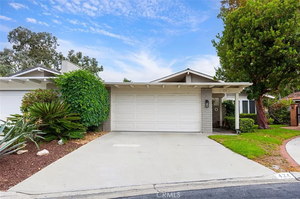 424 Onda Newport Beach, CA 92660