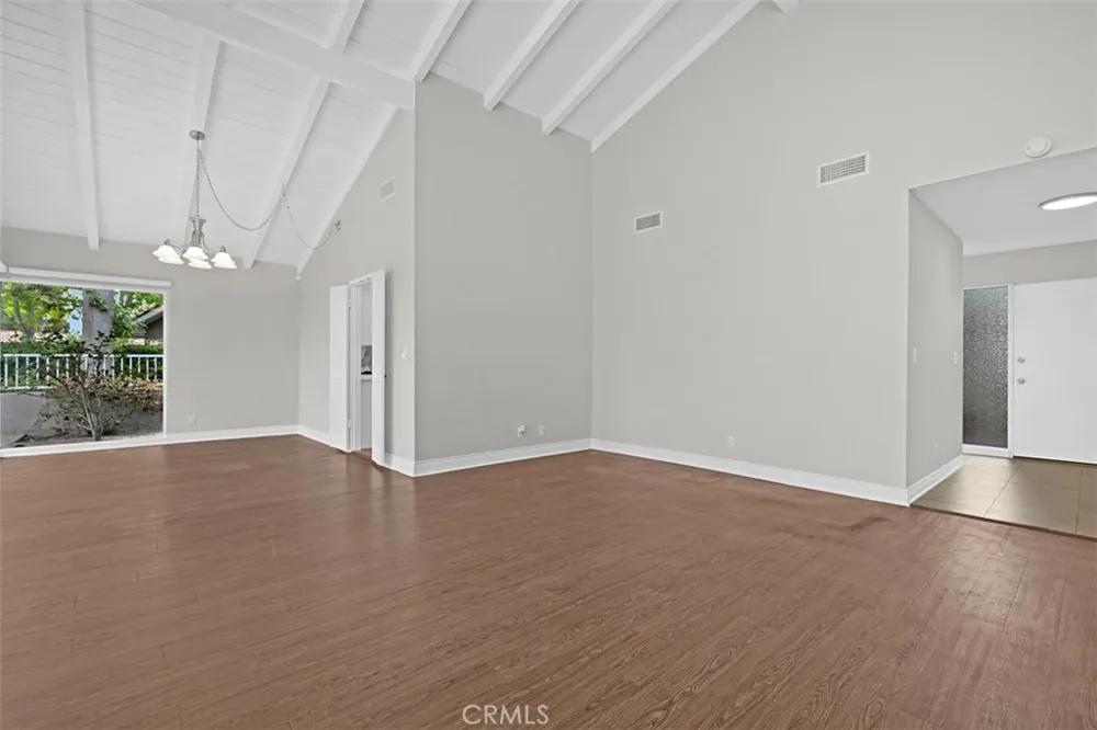 424 Onda Newport Beach, CA 92660