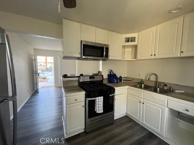 45421 Sunset Lane #3 Palm Desert, CA 92260