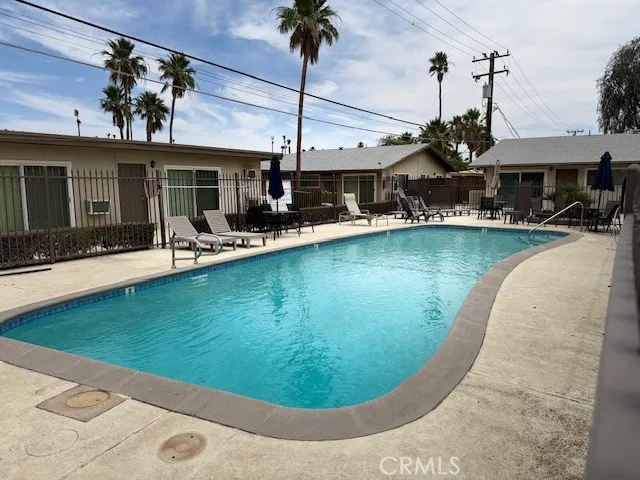 686 E Cottonwood Road #A Palm Springs, CA 92262