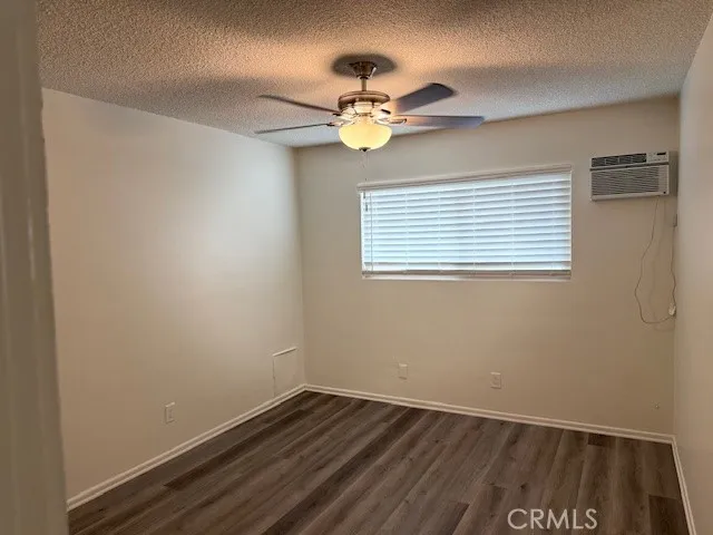 685 E Vista Chino #4 Palm Springs, CA 92262