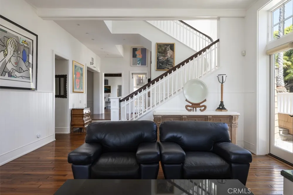 2323 Bayside Drive Corona del Mar, CA 92625