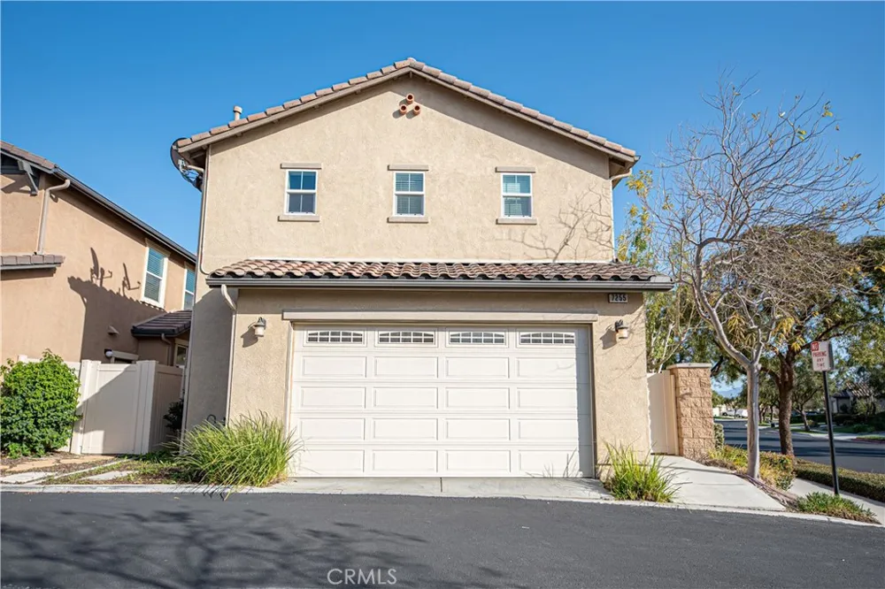 7255 Roselai Court Eastvale, CA 92880