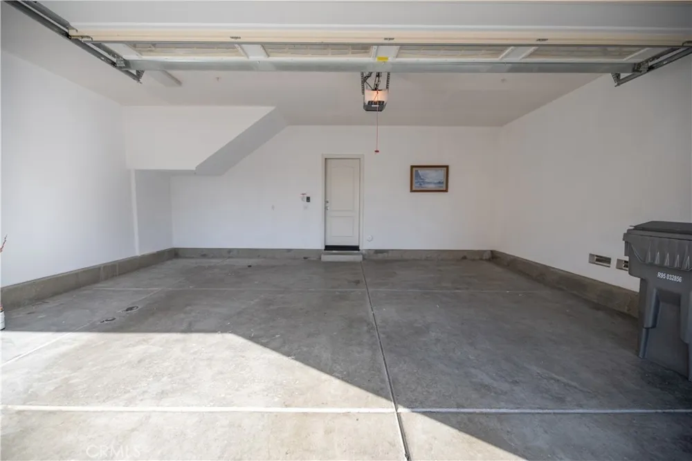 7255 Roselai Court Eastvale, CA 92880