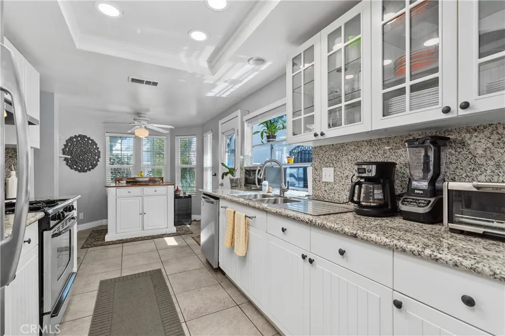 1036 Henrietta Circle Placentia, CA 92870