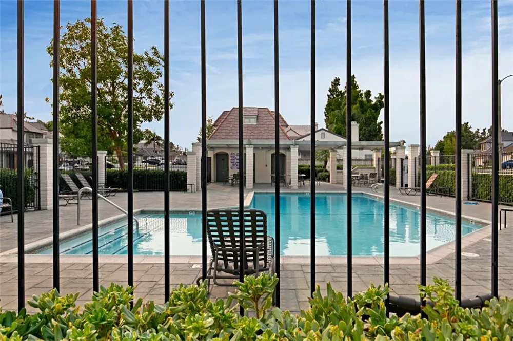1036 Henrietta Circle Placentia, CA 92870