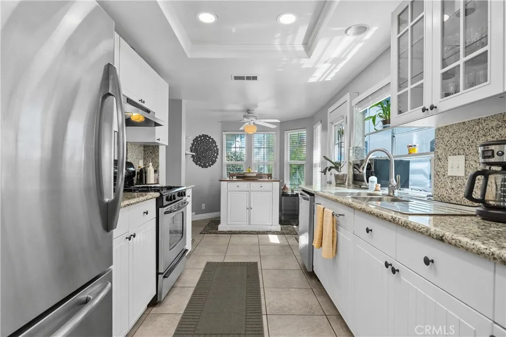 1036 Henrietta Circle Placentia, CA 92870