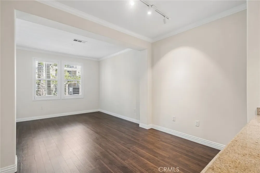 2147 Watermarke Place Irvine, CA 92612