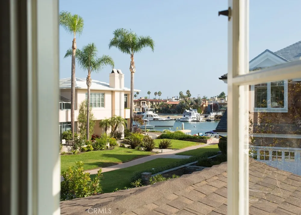 61 Beacon Bay Newport Beach, CA 92660