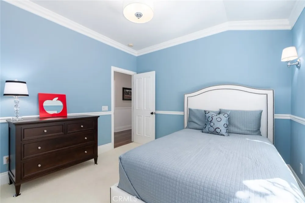 1412 Seacrest Drive Corona del Mar, CA 92625