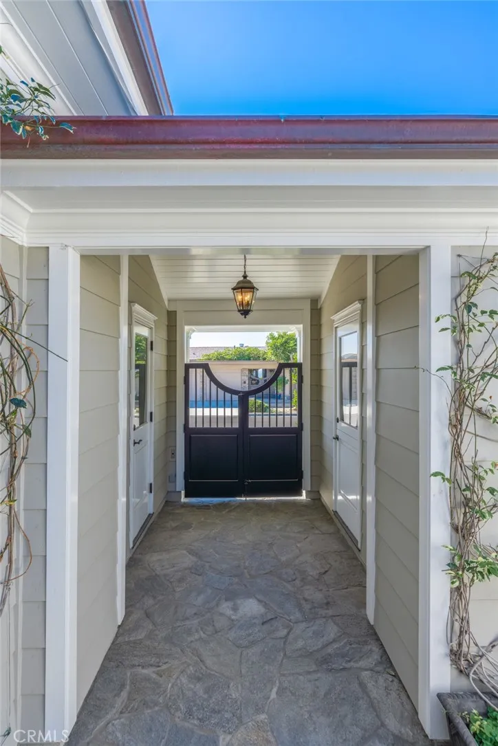 1412 Seacrest Drive Corona del Mar, CA 92625