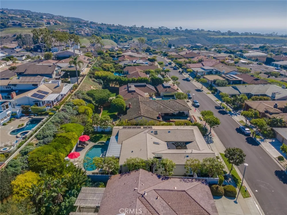 1412 Seacrest Drive Corona del Mar, CA 92625