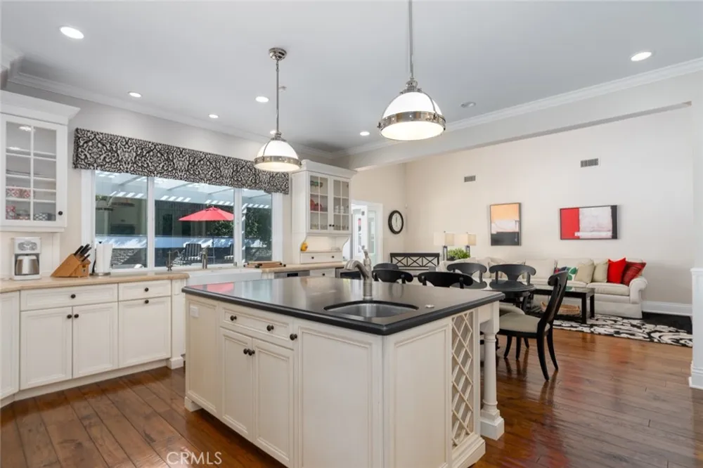 1412 Seacrest Drive Corona del Mar, CA 92625