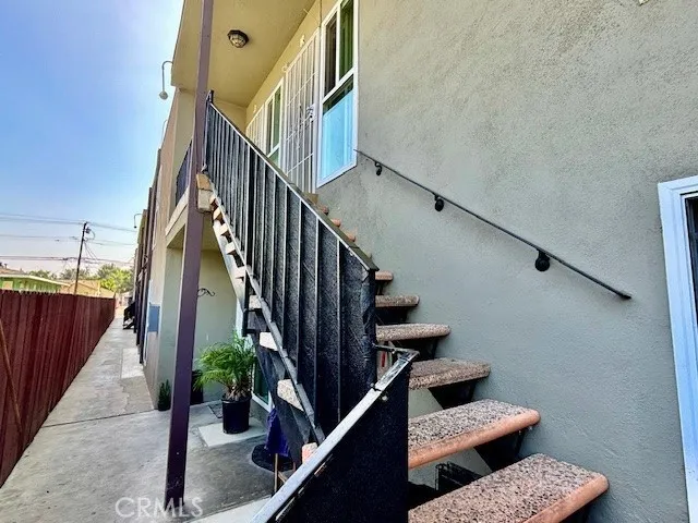 815 Rose #F Compton, CA 90221