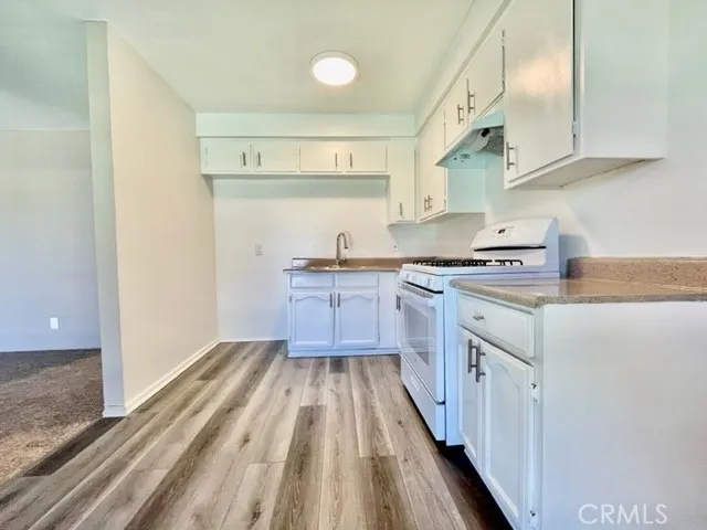 815 Rose #F Compton, CA 90221