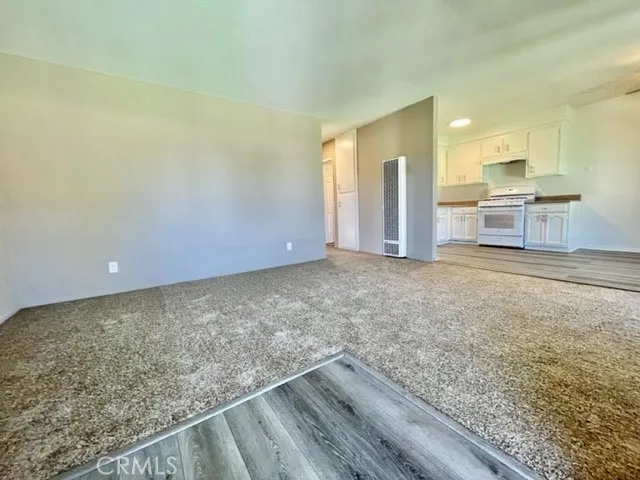 815 Rose #F Compton, CA 90221
