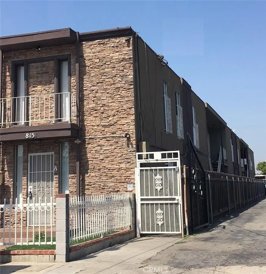 815 Rose #F Compton, CA 90221