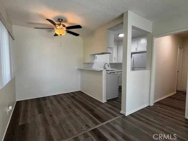 12437 Harris #8 Lynwood, CA 90262