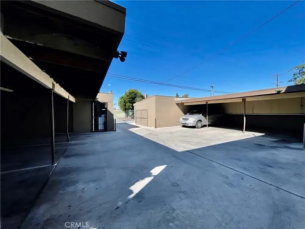 12437 Harris #8 Lynwood, CA 90262