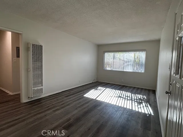 12437 Harris #8 Lynwood, CA 90262