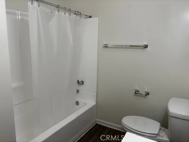 12437 Harris #8 Lynwood, CA 90262