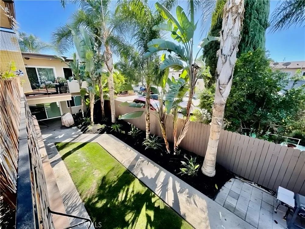 12437 Harris #8 Lynwood, CA 90262
