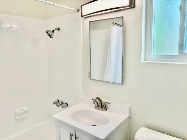 12425 Harris #1 Lynwood, CA 90262