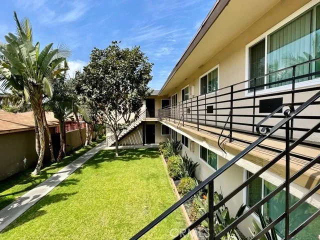 12425 Harris #1 Lynwood, CA 90262