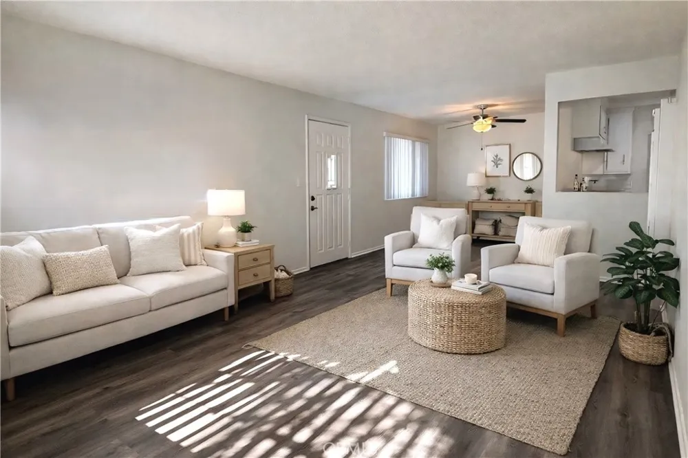 12425 Harris #1 Lynwood, CA 90262