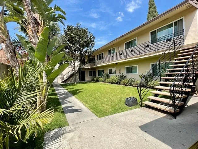 12425 Harris #1 Lynwood, CA 90262