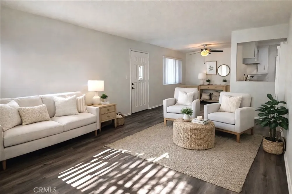 12425 Harris #7 Lynwood, CA 90262