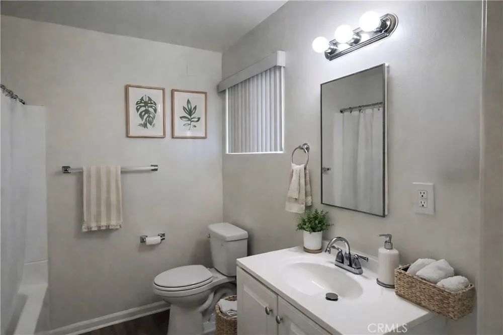 12425 Harris #7 Lynwood, CA 90262