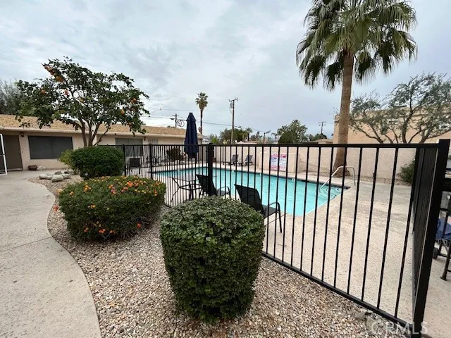 73740 Santa Rosa Way #6 Palm Desert, CA 92260