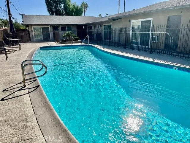 685 E Vista Chino #A Palm Springs, CA 92262