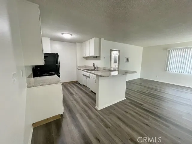 685 E Vista Chino #7 Palm Springs, CA 92262