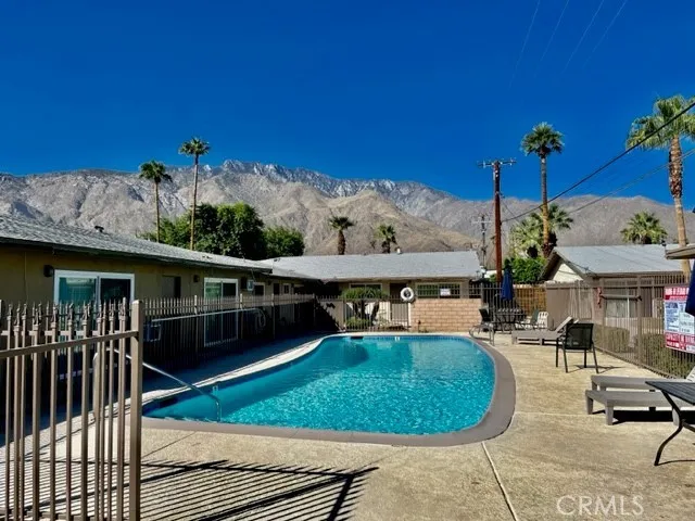 685 E Vista Chino #7 Palm Springs, CA 92262