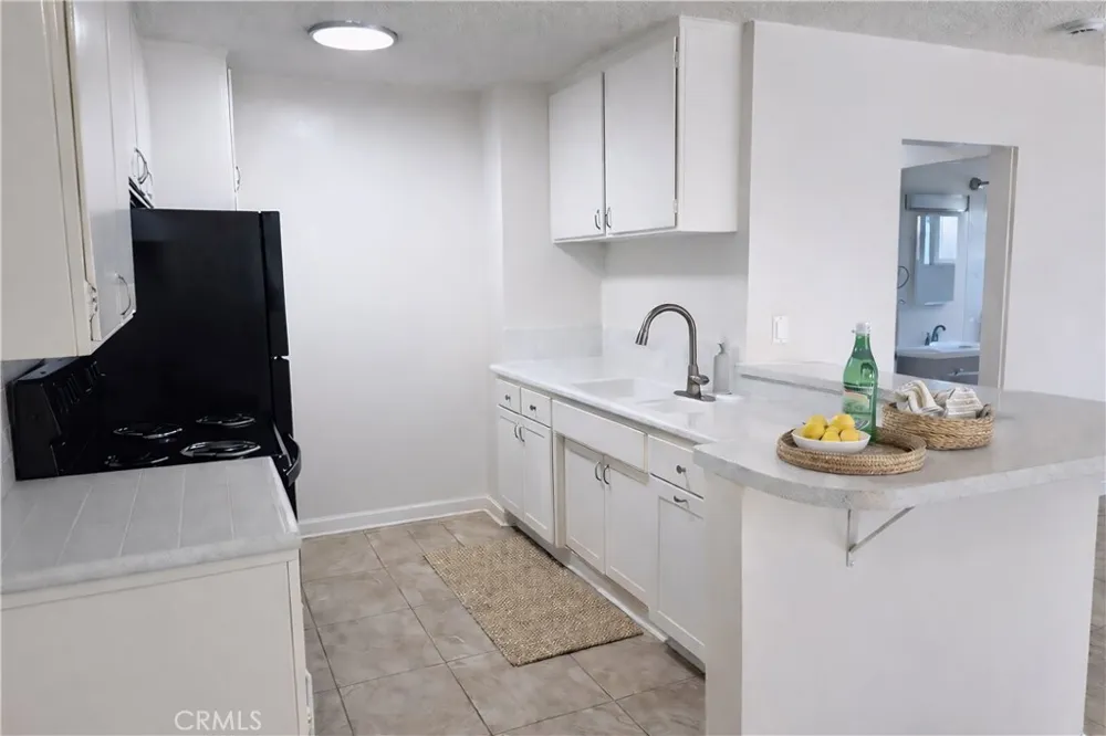 685 E Vista Chino #7 Palm Springs, CA 92262