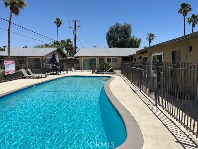 685 E Vista Chino #7 Palm Springs, CA 92262