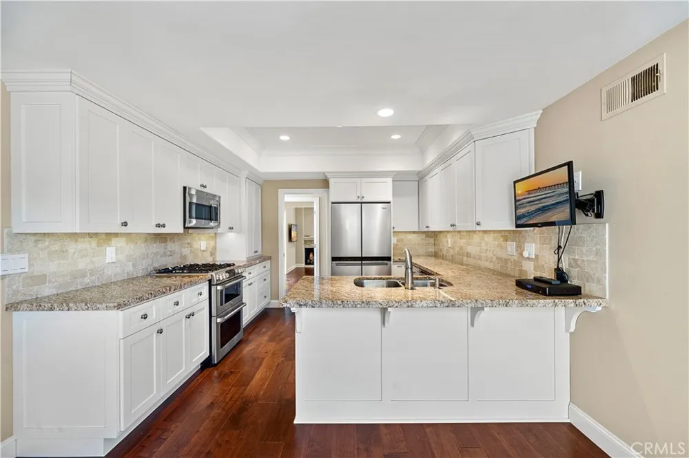 1 Breakwater Drive Corona del Mar, CA 92625