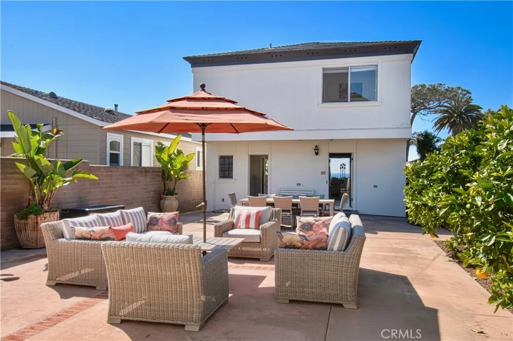 2824 Ocean Boulevard Corona del Mar, CA 92625