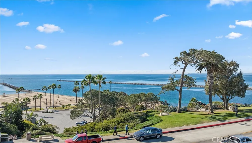 2824 Ocean Boulevard Corona del Mar, CA 92625
