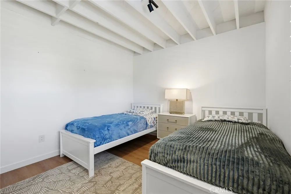 6601 Seashore Newport Beach, CA 92663